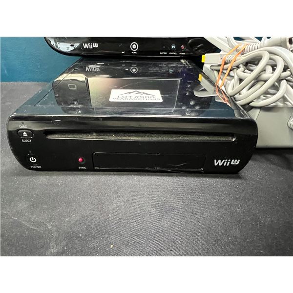 Lot of 1 Nintendo Wii U Console - USED