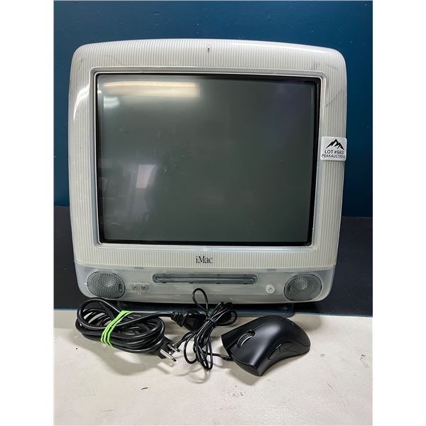 Lot of 1 Blue iMac M5521 - USED