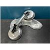 Image 1 : Lot of 2 Glass Suction Cups