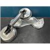 Image 1 : Lot of 2 Glass Suction Cups