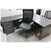 Image 2 : CONTENU DE BUREAU