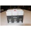 Image 3 : DISJONCTEUR EATON FDB 40a, 3 PÔLES