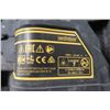 Image 2 : (G19) LASER AUTONIVELANT À 3 POINTS DEWALT DW0883CG