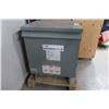 Image 1 : TRANSFORMATEUR TYPE SEC DELTA DA6074V 75KVA 600v -208y/120v