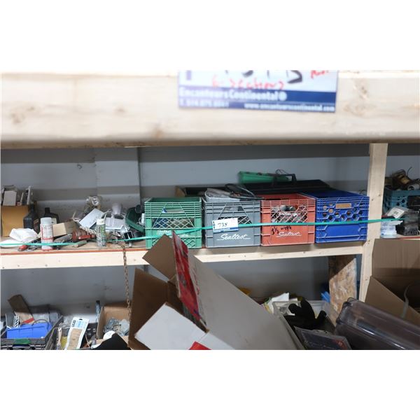 LOT DES ITEMS VARIÉ