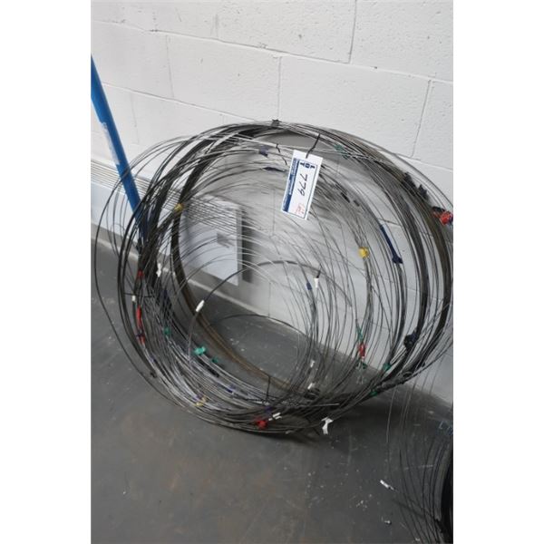 LOT:12 FILS DE TIRAGE EN ACIER ASST