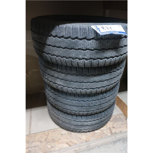 PNEU D'HIVER VANCONTACT A/S 235/65 R16C