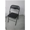 Image 2 : LOT DE 16 CHAISES PLIABLES NOIRES TEL QUEL