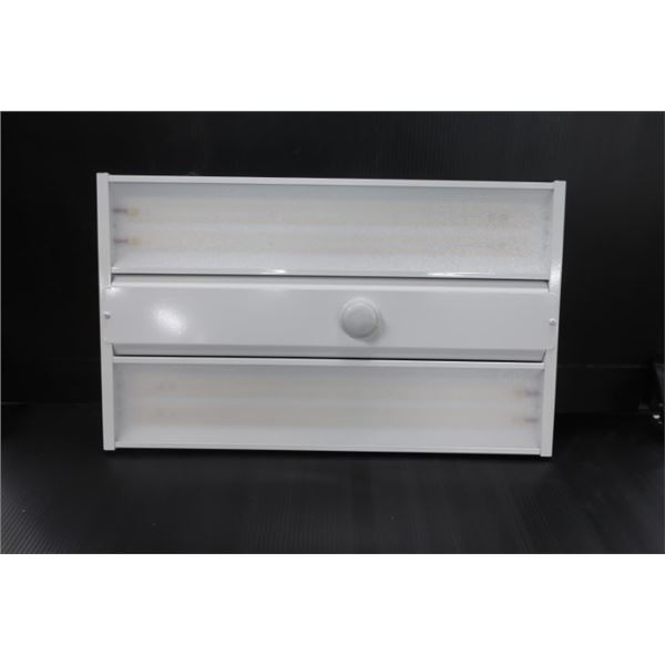 LUMINAIRE À GRANDE HAUTEUR DEL TURBOLIGHT 55L-LHB3