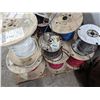 Image 2 : LOT: 24 BOBINES DE FILS ASST