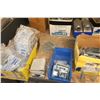 Image 2 : LOT: BRACKETS DE MONTAGE