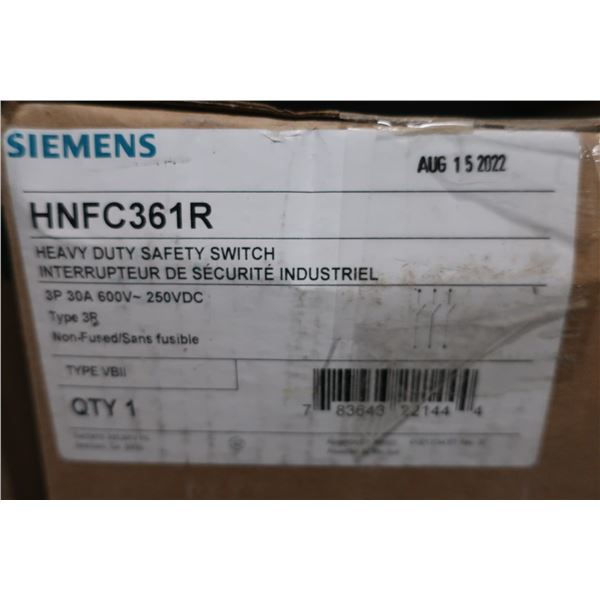 INTERRUPTEUR DE SÉCURITÉ INDUSTRIEL SIEMENS HNFC361R 30a 3-POLES 600v