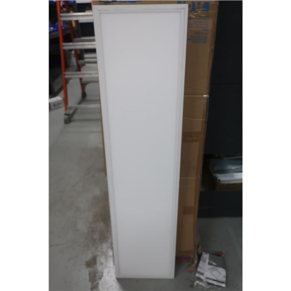 PANNEAU DEL 1'x4' EATON 14FP4240C