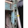 Image 2 : SECTION DE RACKING  97"x26"x112" 2- TABLETTES AVEC BOIS (VIDE)