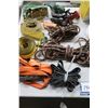 Image 2 : LOT: ARTICLES ASST