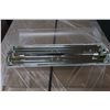 Image 2 : FIXTURE FLUO BELUCHE T8 24", 120/277v LAMPE NON-INCLUS