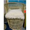 Image 1 : Rattan side table & Chair