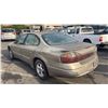 Image 3 : 2002 Pontiac Bonneville SE