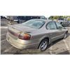 Image 4 : 2002 Pontiac Bonneville SE