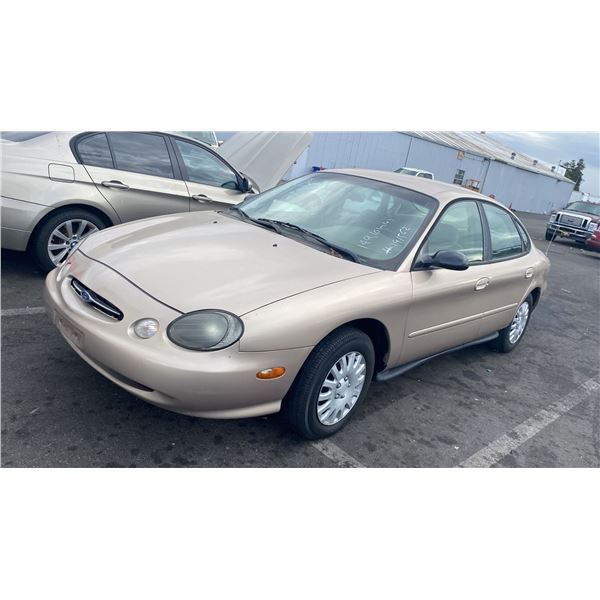 1999 Ford Taurus LX