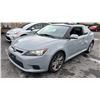 Image 2 : 2013 Scion tC
