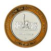 Image 2 : .999 Silver New York New York Hotel & Casino $10 Casino Limited Edition Gaming Token