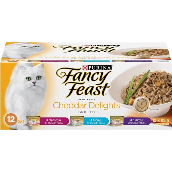 NEW BOX OF 12 PURINA FANCY FEAST CHEDDAR DELIGHTS