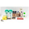 Image 1 : LARGE BAG OF ASSORTED MAKE-UP AND SKIN CARE ITEMS