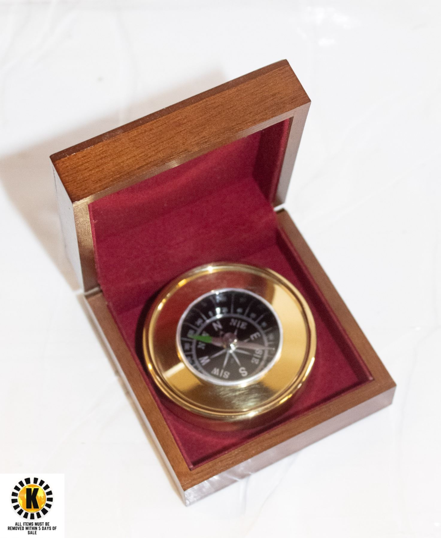 Compass Box Pr COMPASS WOOD BOX