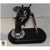 Image 1 : SHIPS WHEEL COMPASS PEN HOLDER