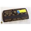 Image 1 : COACH BROWN WALLET