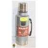 Image 1 : NEW STANLEY THERMOS 2 QUART