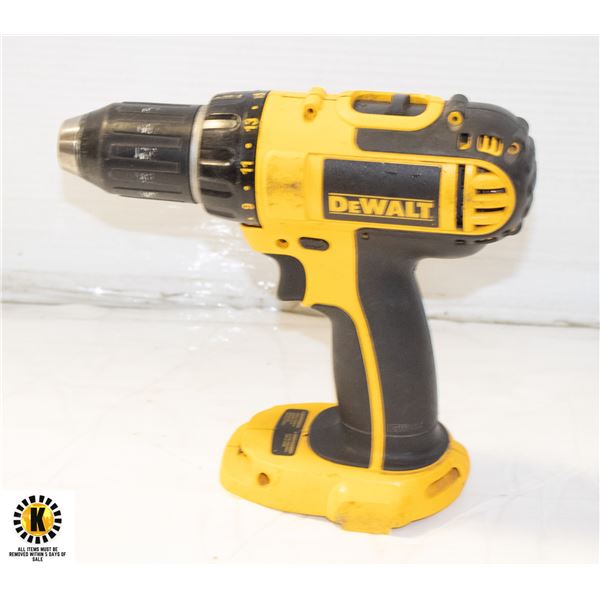 DEWALT 14.4 VOLT1/2 INCH CORDLESS DRILL DRIVER