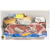 Image 1 : HOT WHEELS STAR WARS FIRST ORDER TRANSPORTER VS.