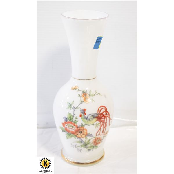 VINTAGE 12 INCH TALL WHITE GLASS BIRD VASE