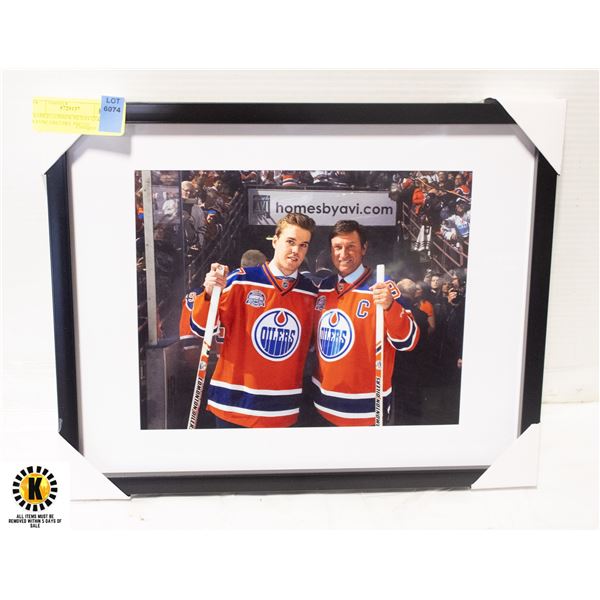 FRAMED CONNOR MCDAVID & WAYNE GRETZKY PHOTO