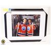 Image 1 : FRAMED CONNOR MCDAVID & WAYNE GRETZKY PHOTO