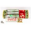 Image 1 : COCA COLA LUNCH BOX, FILLED WITH ORNAMENTS, RUG