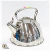 Image 1 : ALL-CLAD KETTLE STAINLESS STEEL INDUCTION READY