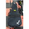 Image 2 : SQUIRE BLACK ELECTRIC GUITAR WITH SOFT CASE