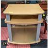TV STAND WITH WOOD/GLASS DOORS 27.5" X 19" X 29"
