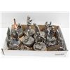 Image 1 : FLAT OF PEWTER STATUES