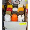 Image 1 : 12 CANS OF SPRAY PAINT