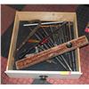 Image 1 : DRAWER OF CROWBARS AND SHIMS