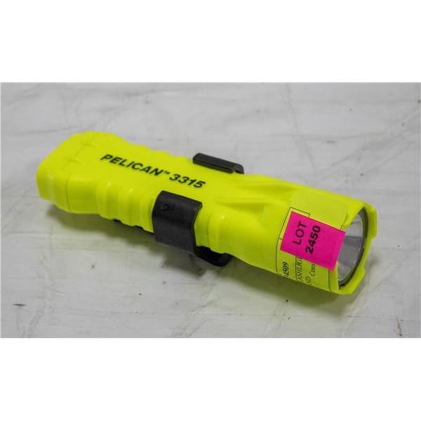 PELICAN 3315 FLASHLIGHT WATERPROOF AND