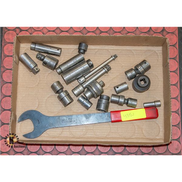 ESTATE LOT OF MAC TOOLS - 36MM WRENCH, SOCKETS,