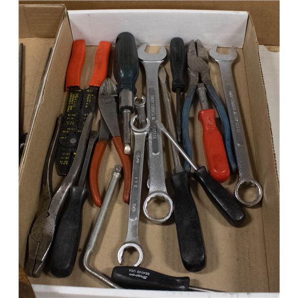 ESTATE MISC TOOL LOT FILLED WITH TOOLS