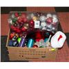 Image 1 : BOX FULL OF CHRISTMAS TREE DECORATIONS,