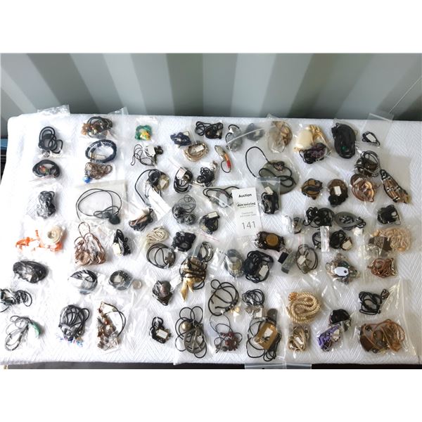 String Necklaces Cat A