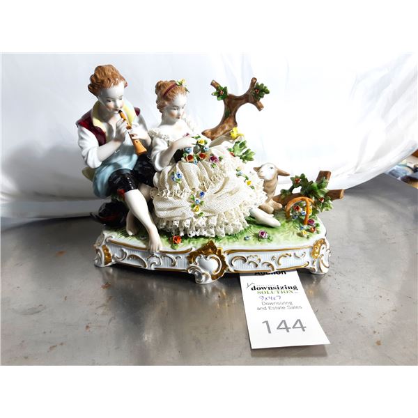 Unterweissback Figurine Cat A